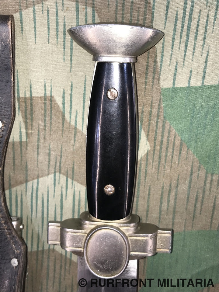 Drk Dolk/hauer Voor Manschappen Met Frog.