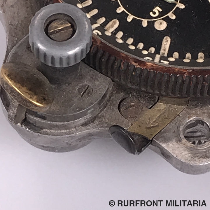 Luftwaffe Borduhr Junghans J30 Bz Variant 5.1