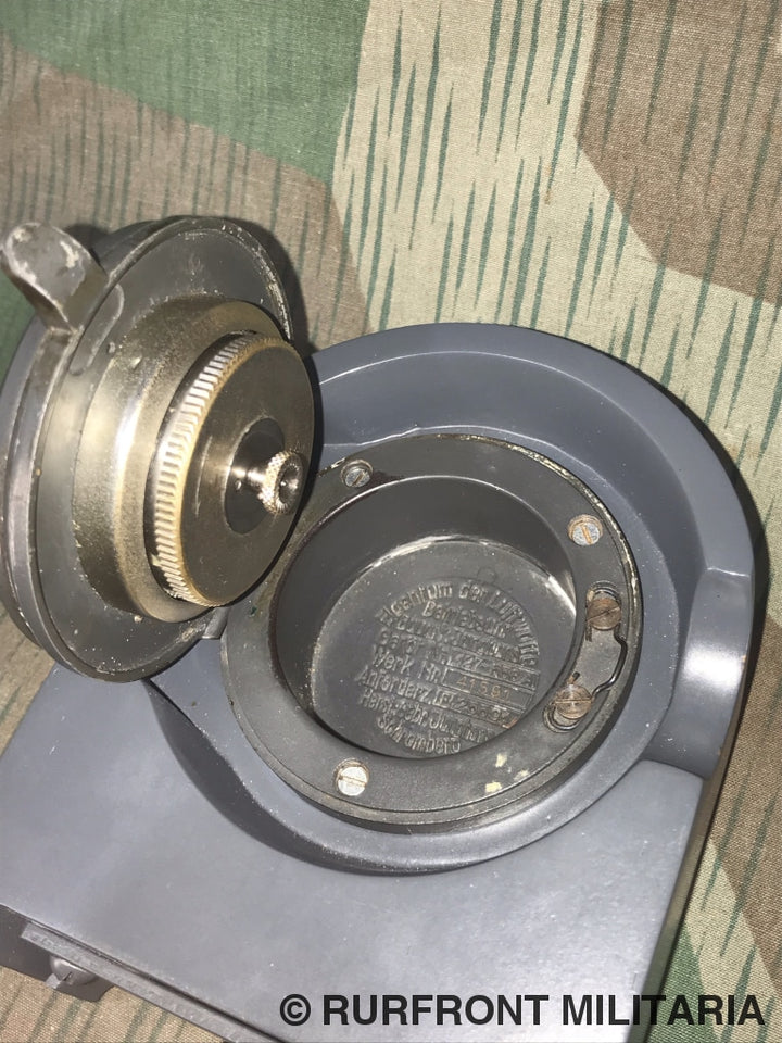 Luftwaffe Stationsuhr/ Funkraumuhr.