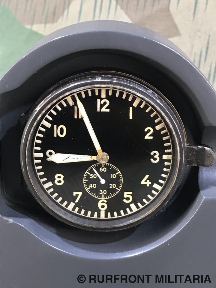 Luftwaffe Stationsuhr/ Funkraumuhr.