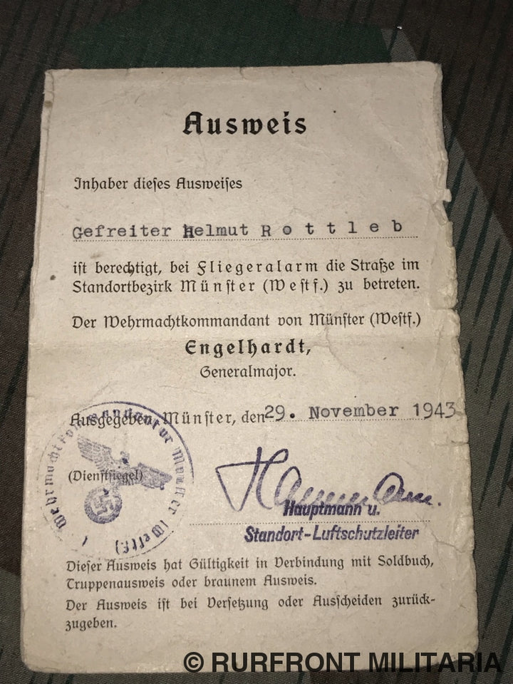 Soldbuch Funker Helmut Rottleb.