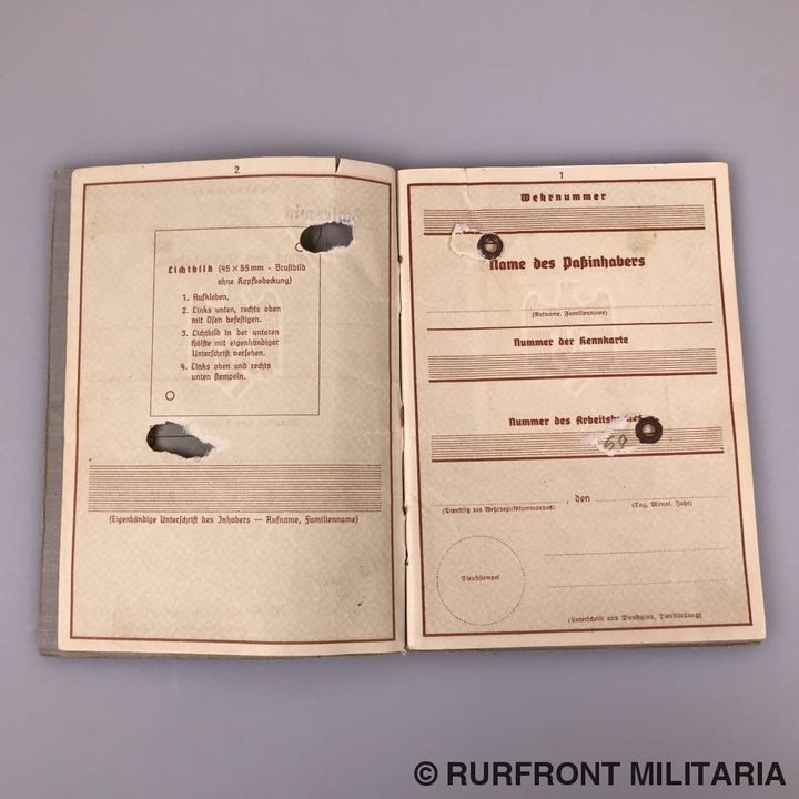 Wehrpass Leutnant Des Regiments Jens Thomsen Infanterie Regiment 46