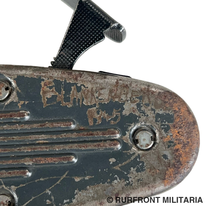 Knijpkat type 7424 in Luftwaffe graublau Blankenberge 1945