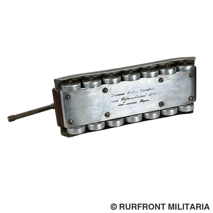 Modeltank met Widmung weihnachten 1944