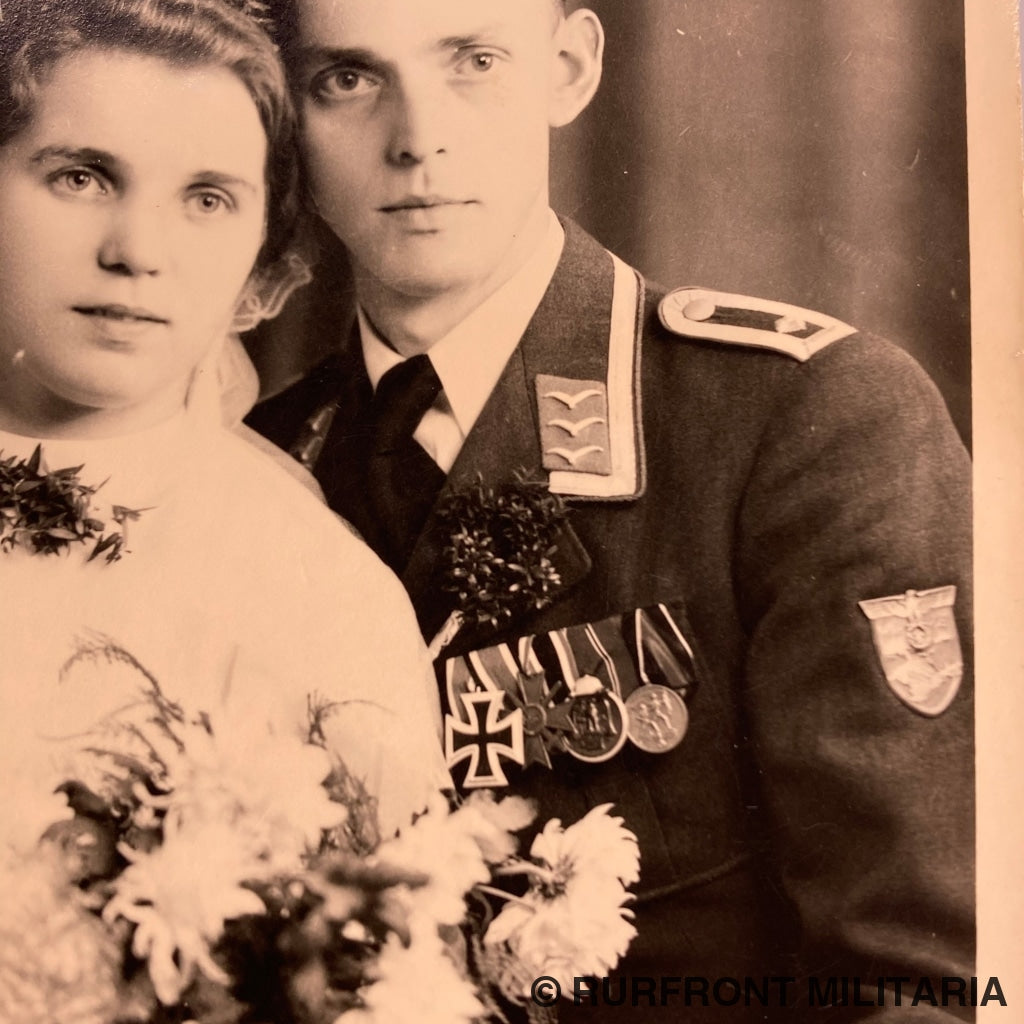 Wedding Photo postcard format Luftwaffe feldwebel with ordensspange an ...