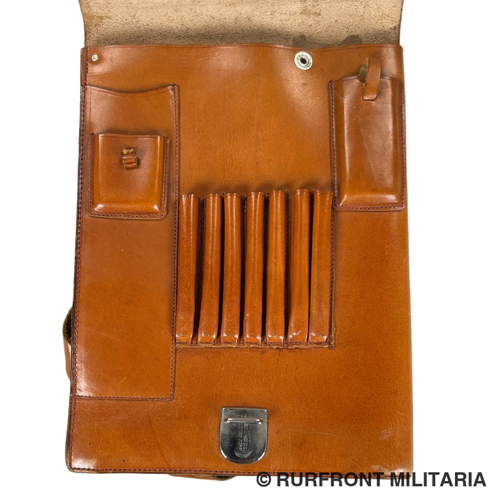 Wehrmacht Pionier Bataillon 182 kaartentas officier private purchase op naam