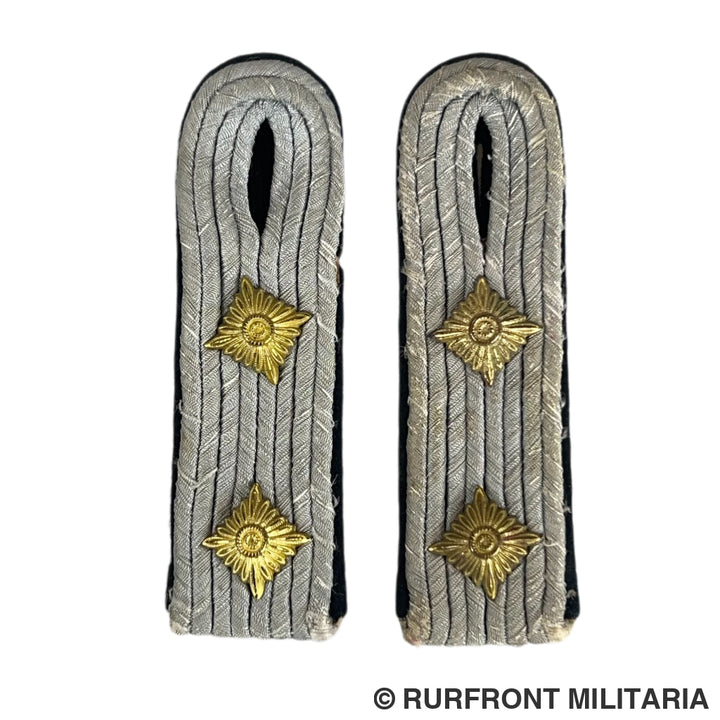 Wehrmacht Pionier Tunic Abzeichen set Hauptmann Heuer Pionier Bataillon 11