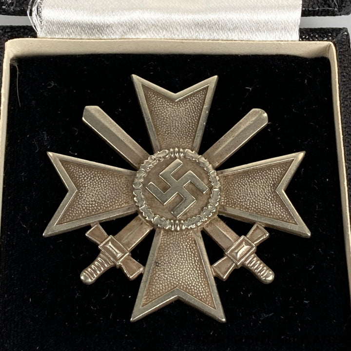 Kriegsverdienstkreuz 1E Klasse In Etui
